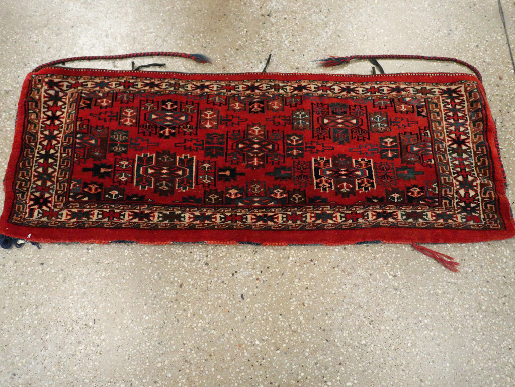 Vintage Central Asia Turkoman Bag Face, No.29382 - Galerie Shabab