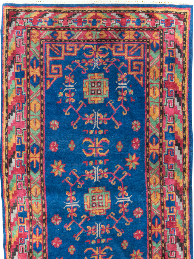 Antique Khotan Runner, No.29489 - Galerie Shabab