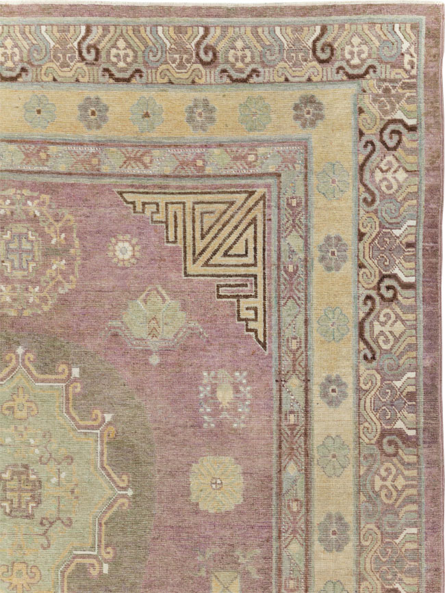 Antique East Turkestan Khotan Gallery Carpet, No.29531 - Galerie Shabab