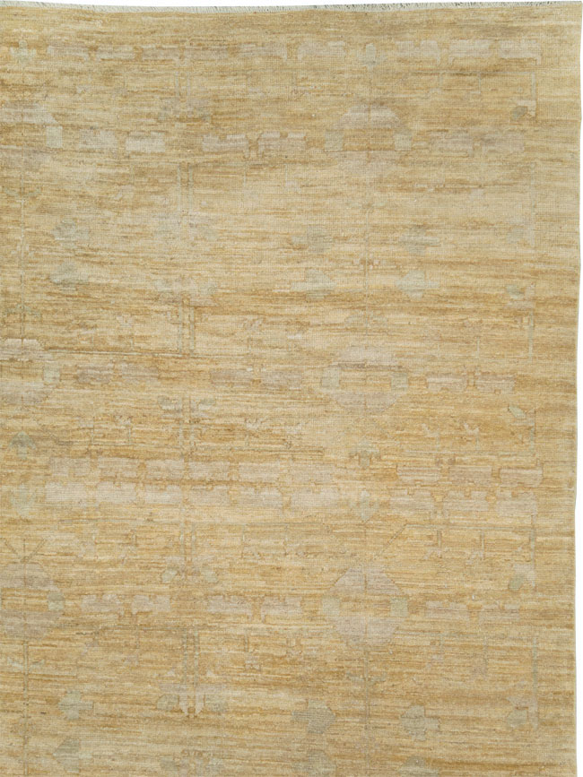 Modern Turkish Anatolian Oversize Carpet, No.29622 - Galerie Shabab