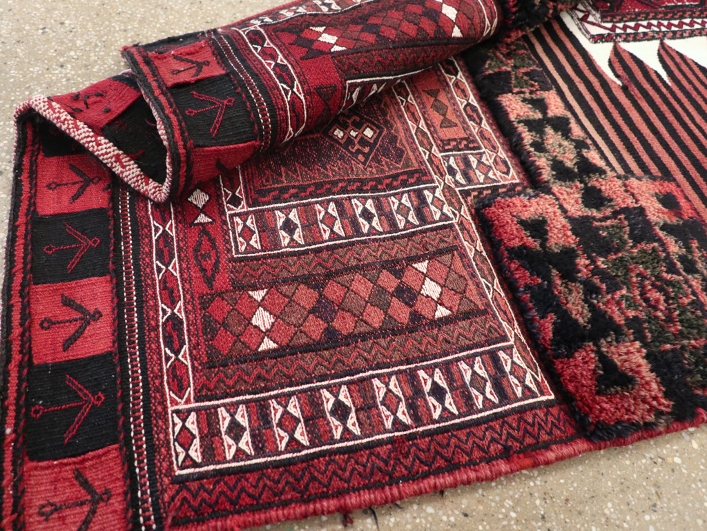 Vintage Persian Flatweave Kilim Rug, No.29648 - Galerie Shabab