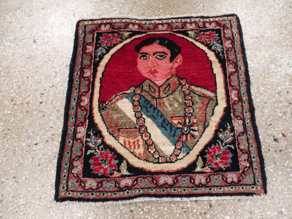 Vintage Persian Tabriz Pictorial Throw Rug, No.29686 - Galerie Shabab