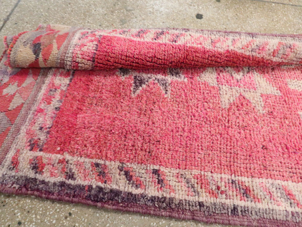 Vintage Turkish Anatolian Runner, No.29761 - Galerie Shabab