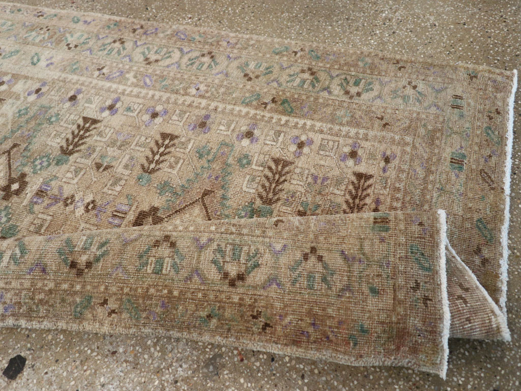 Vintage Northwest Persian Runner, No.29798 - Galerie Shabab