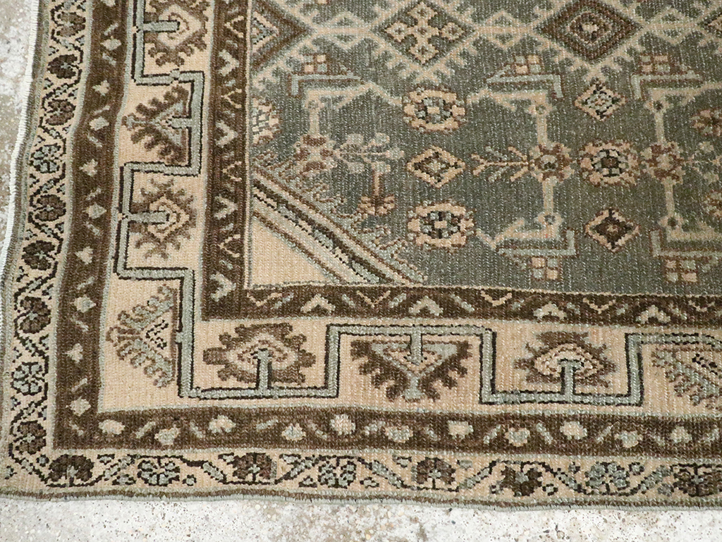 Vintage Persian Malayer Throw Rug, No.29988 - Galerie Shabab