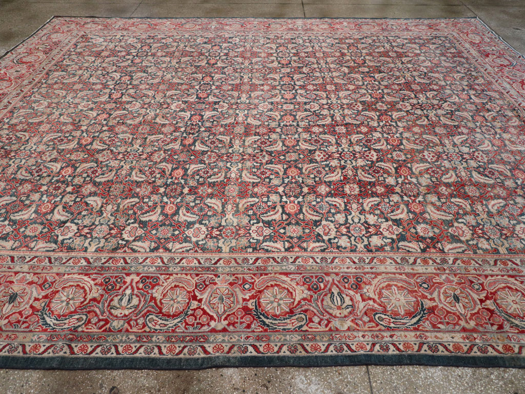 Antique Persian Mahal Room Size Carpet, No.30045 - Galerie Shabab