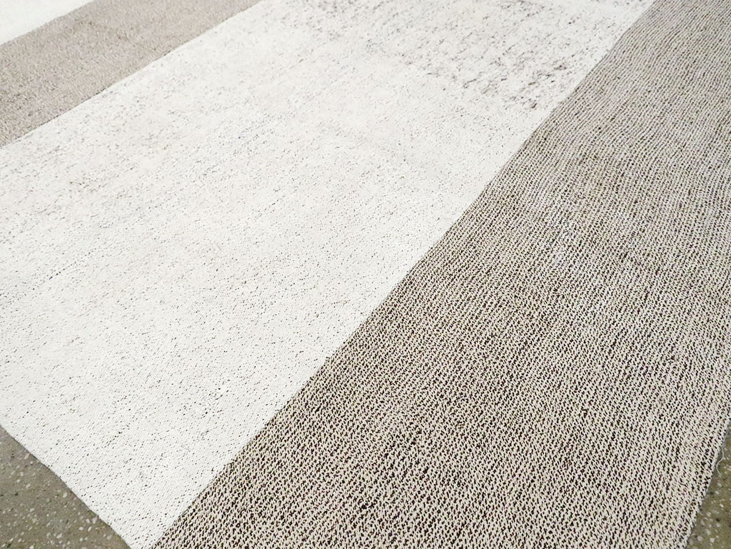 Contemporary Handmade Turkish Flatweave Kilim, No.30062 - Galerie Shabab