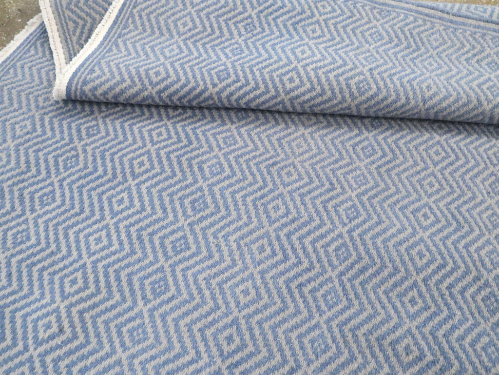 Vintage Persian Flatweave Kilim Accent Rug, No.30169 - Galerie Shabab