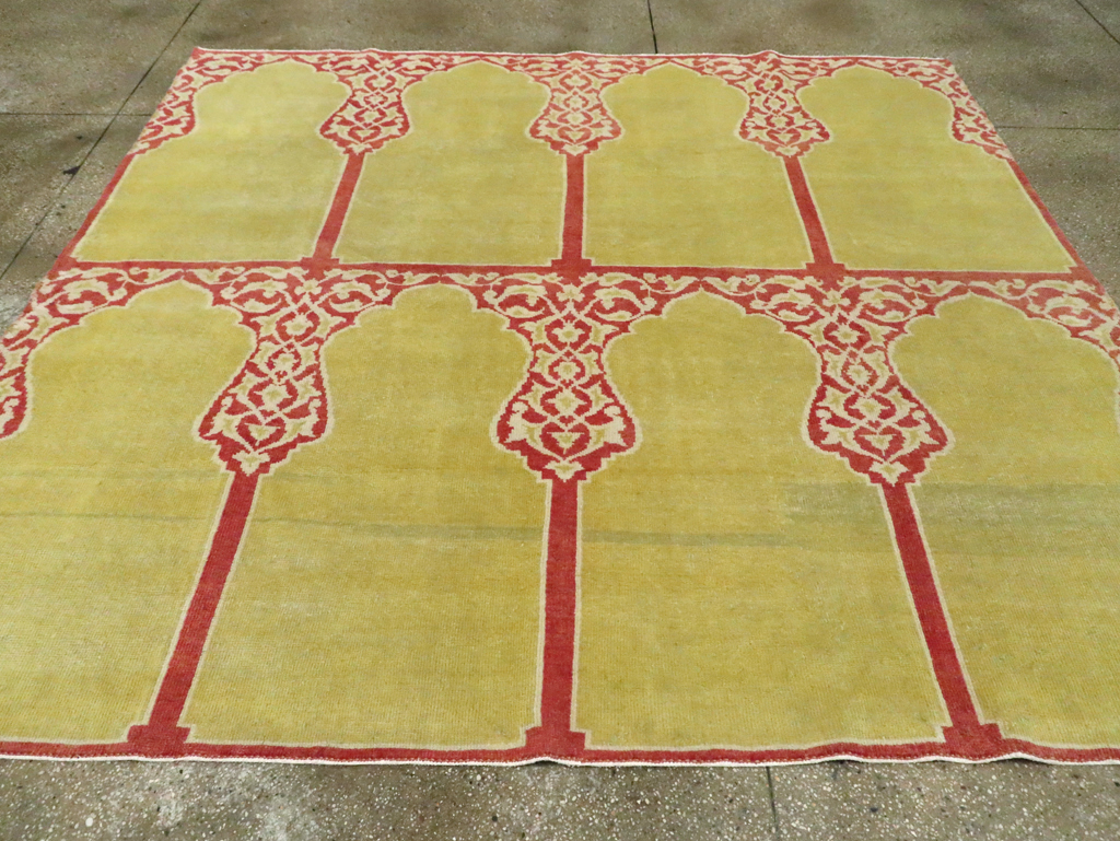 Vintage Turkish Anatolian Small Square Room Size Carpet, No.30266 - Galerie Shabab