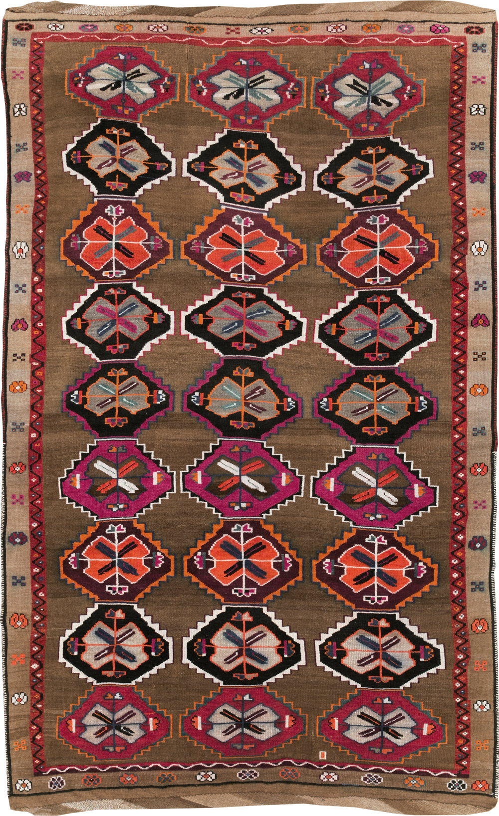 Vintage Turkish Anatolian Small Room Size Carpet, No.30390 - Galerie Shabab