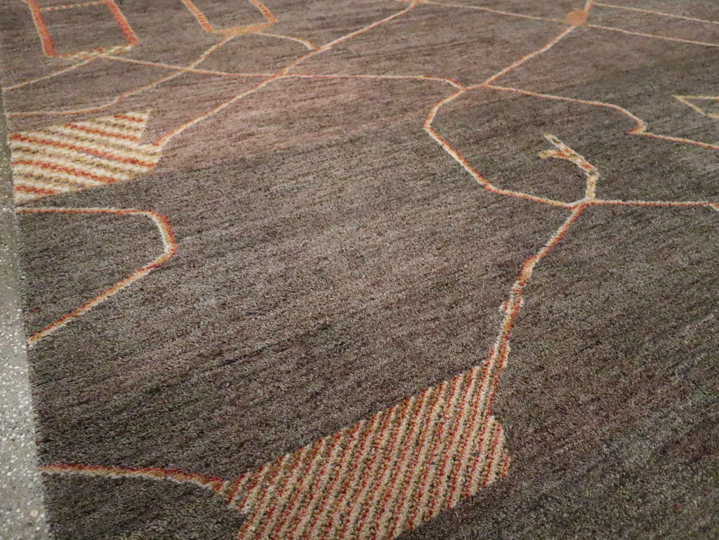 Persian Gabbeh Inspired Turkish Room Size Carpet, No.30598 - Galerie Shabab