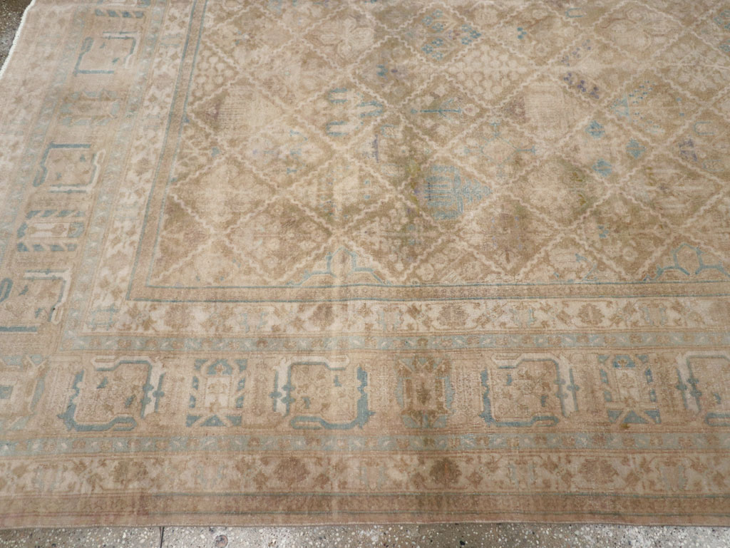 Vintage Persian Joshegan Room Size Carpet, No.30671 - Galerie Shabab