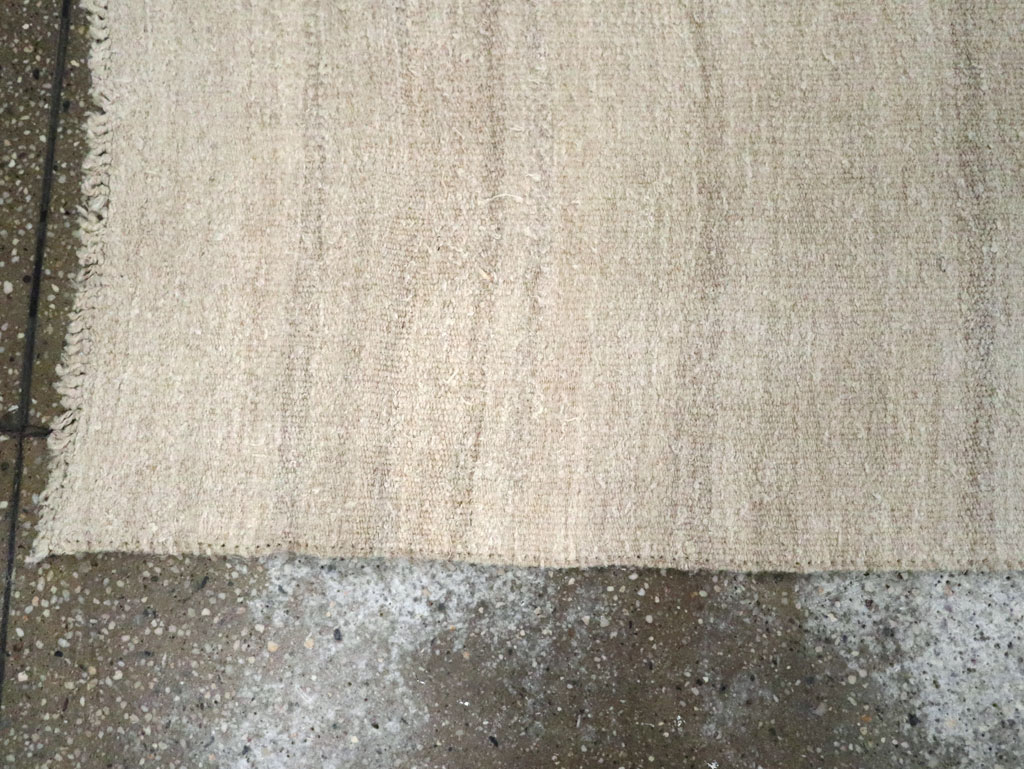 Vintage Turkish Flatweave Kilim Runner, No.30713 - Galerie Shabab