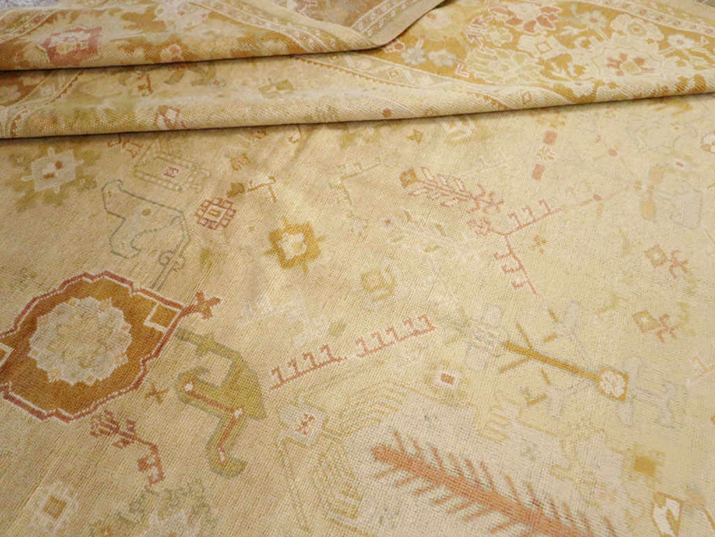 Modern Turkish Oushak Room Size Carpet, No.30791 - Galerie Shabab