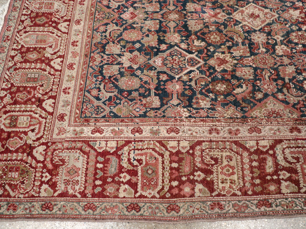 Antique Persian Malayer Accent Carpet, No.30829 - Galerie Shabab