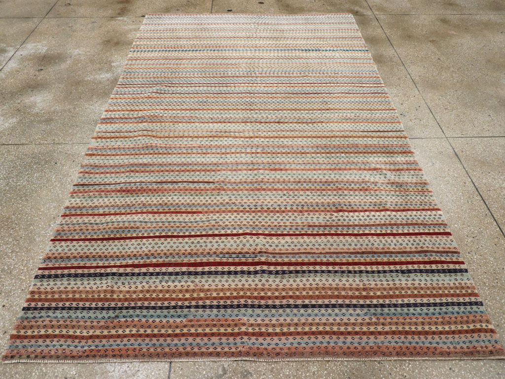 Vintage Turkish Anatolian Accent Rug, No.30941 - Galerie Shabab