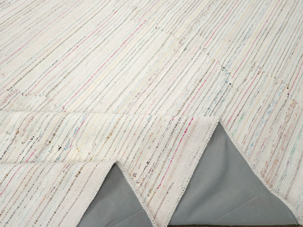 Vintage Turkish Flatweave Kilim Room Size Carpet, No.31033 - Galerie Shabab