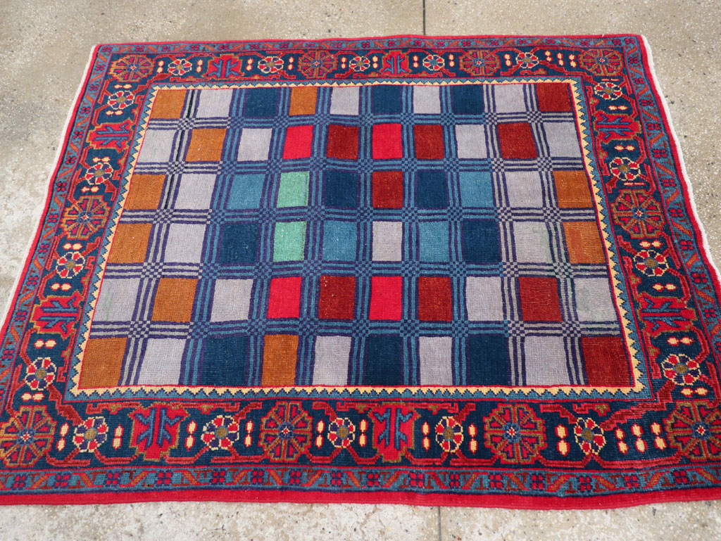 Vintage Persian Veece Throw Rug, No.31065 - Galerie Shabab