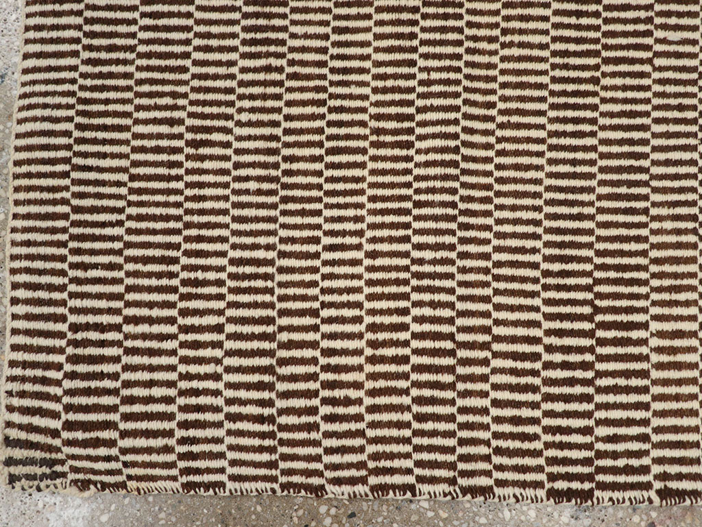 Vintage American Navajo Throw Rug, No.31086 - Galerie Shabab