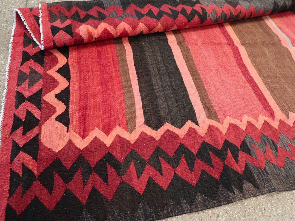 Vintage Persian Flatweave Kilim Gallery Carpet, No.31121 - Galerie Shabab