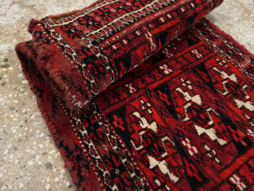 Vintage Central Asian Turkoman Rug, No.31128 - Galerie Shabab