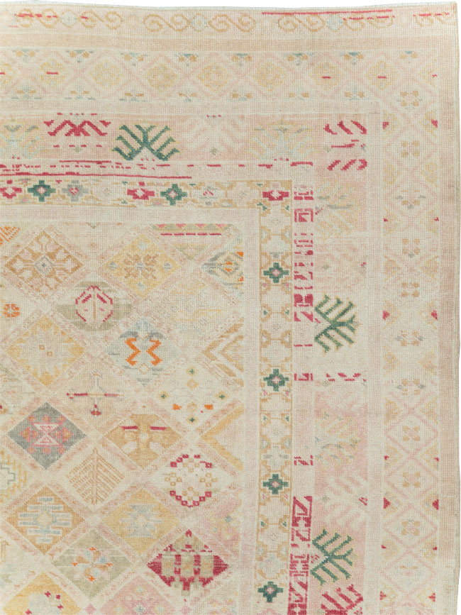 Vintage Turkish Anatolian Accent Carpet, No.31140 - Galerie Shabab