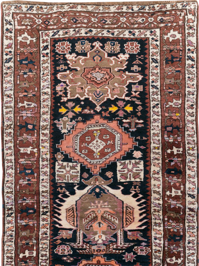 Antique Persian Kurd Runner, No.31148 - Galerie Shabab