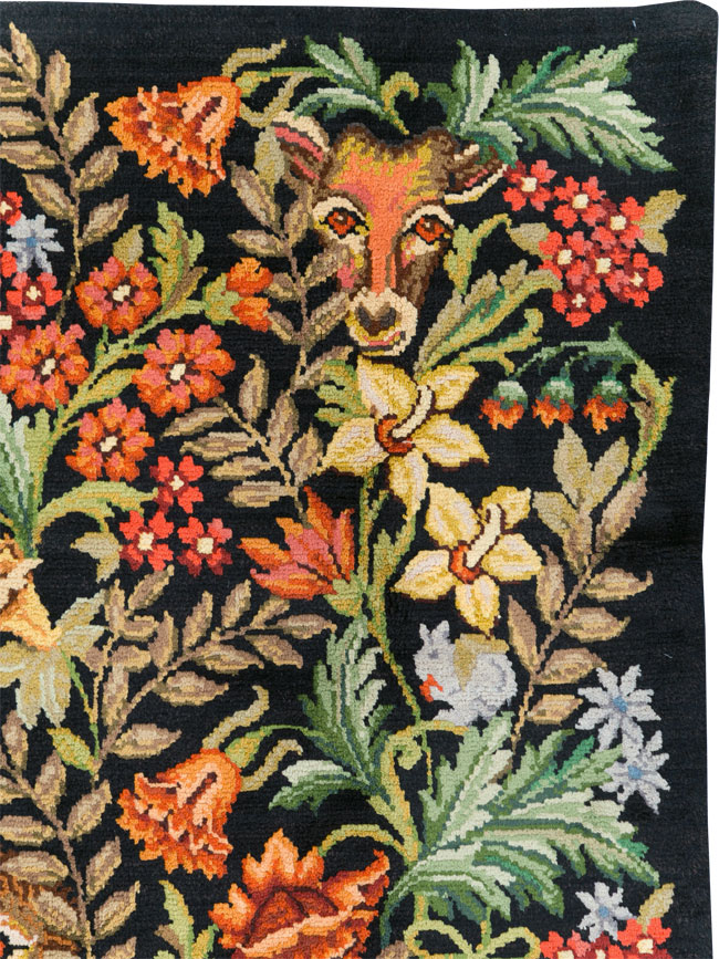 Vintage Portuguese Savonnerie Pictorial Accent Rug, No.31180 - Galerie Shabab