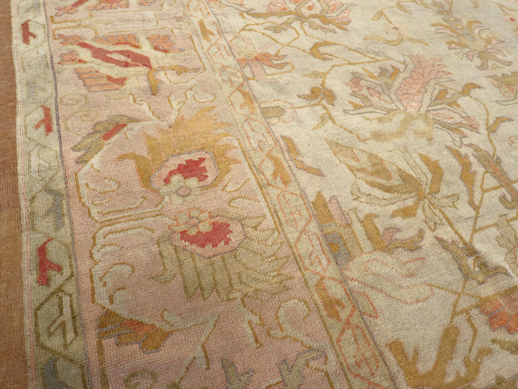 Antique Turkish Oushak Room Size Carpet, No.31192 - Galerie Shabab