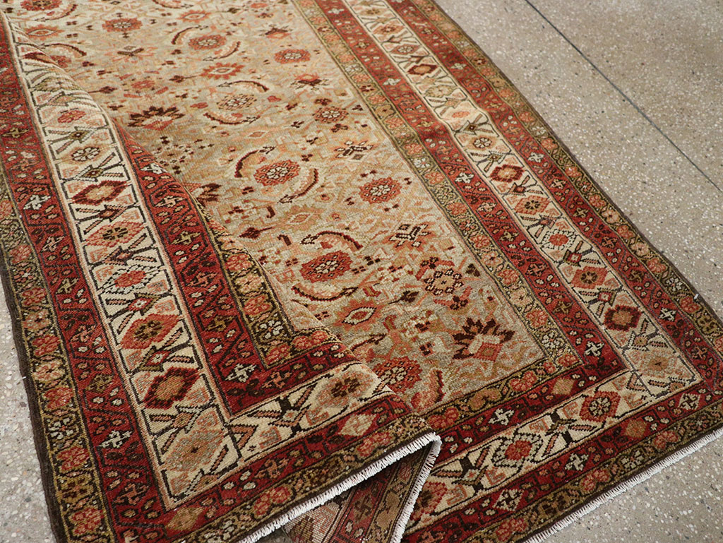 Antique Persian Kurdish Accent Rug, No.31261 - Galerie Shabab