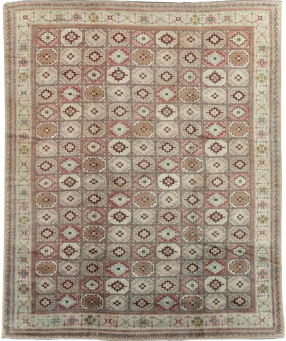 Tribal Turkoman Inspired Vintage Turkish Oushak Room Size Carpet, No.31281 - Galerie Shabab