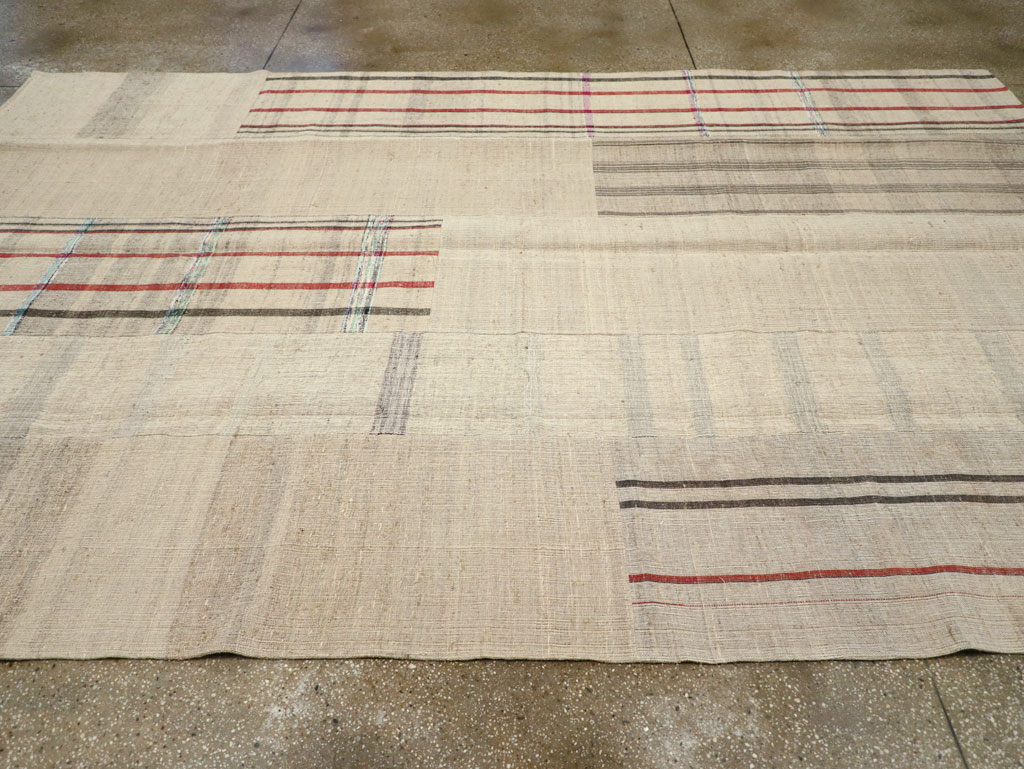 Vintage Turkish Flatweave Kilim Room Size Carpet, No.31285 - Galerie Shabab