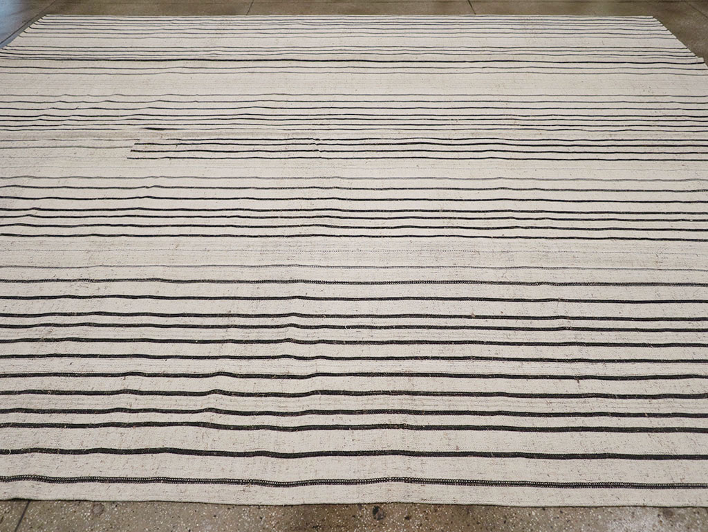 Vintage Turkish Flatweave, No.31296 - Galerie Shabab