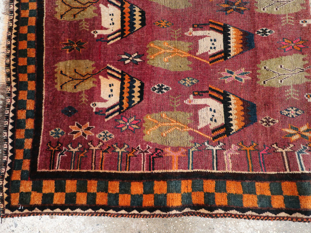 Vintage Persian Pictorial Gabbeh Accent Rug, No.31316 - Galerie Shabab
