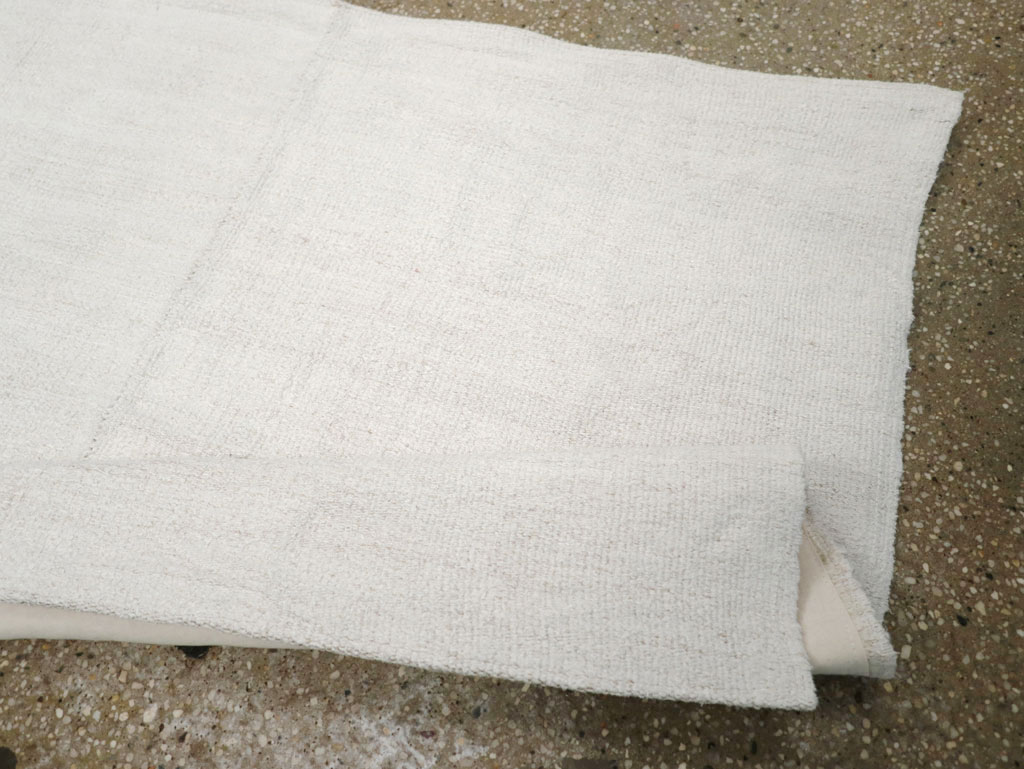 Vintage Turkish Flatweave Kilim Throw Rug, No.31362 - Galerie Shabab