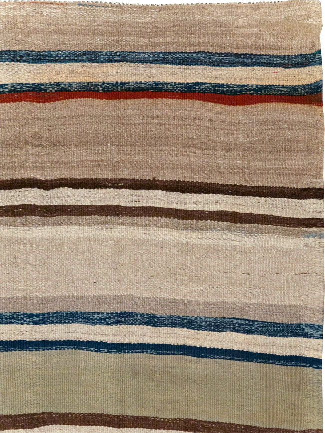 Vintage Persian Kilim Gallery Rug, No.31437 - Galerie Shabab