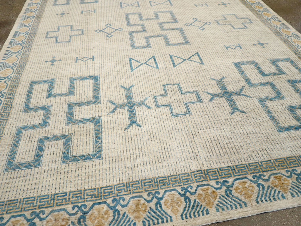 African Tuareg Inspired Modern East Turkestan Khotan Room Size Carpet, No.31498 - Galerie Shabab