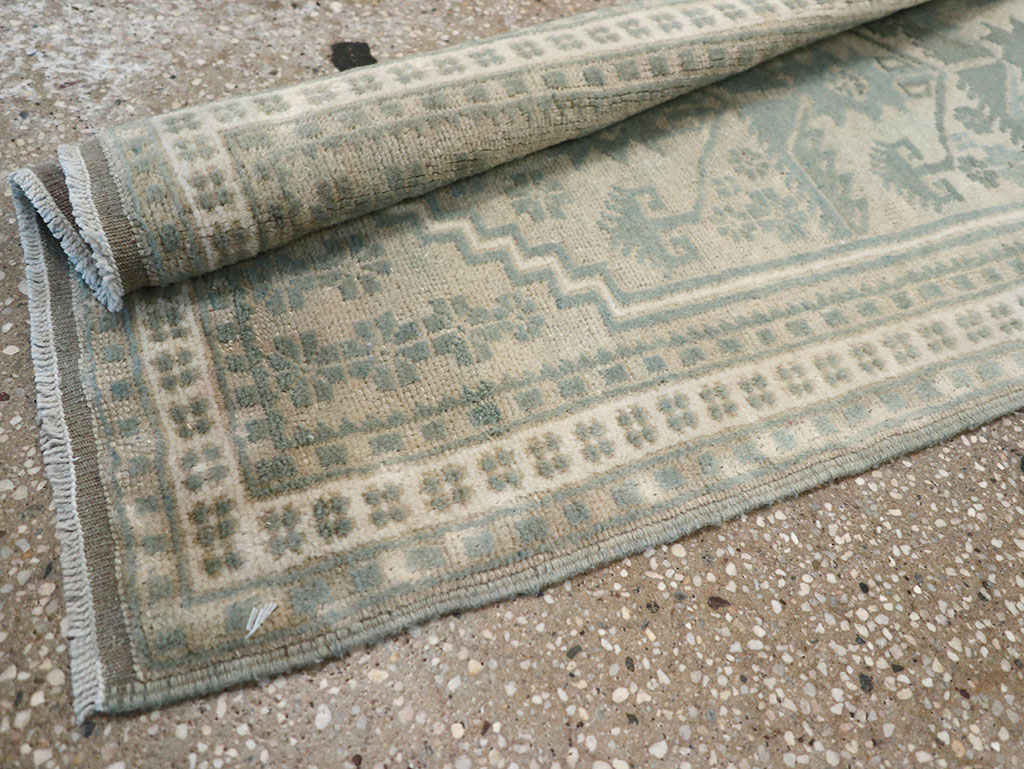 Vintage Turkish Anatolian Runner, No.31528 - Galerie Shabab