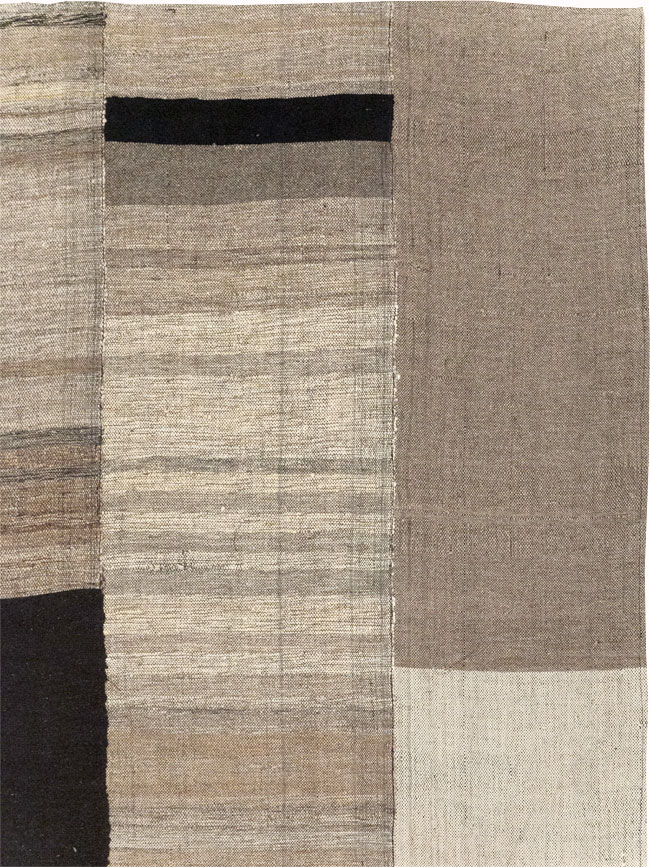 Modern Turkish Flatweave Room Size Carpet, No.31598 - Galerie Shabab
