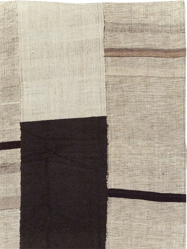 Modern Turkish Flatweave Kilim Square Room Size Carpet, No.31599 - Galerie Shabab