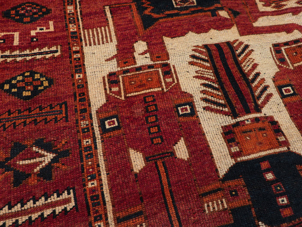 Vintage Persian Pictorial Bakhtiari Tribal Accent Rug, No.31751 - Galerie Shabab