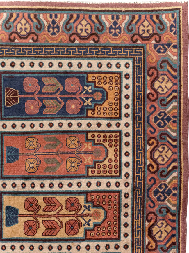Vintage East Turkestan Khotan Accent Carpet, No.31937 - Galerie Shabab