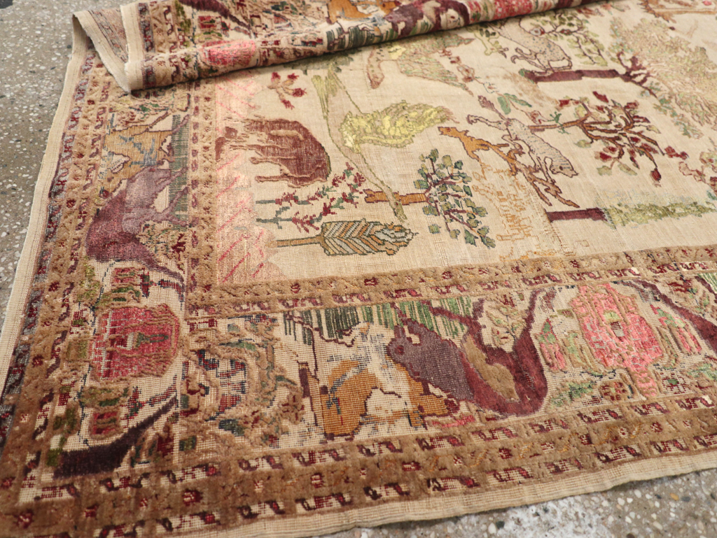 Antique Pictorial Kayseri Rug, No.31951 - Galerie Shabab