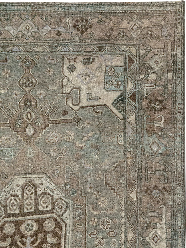 Antique Persian Kurdish Accent Rug, No.32001 - Galerie Shabab
