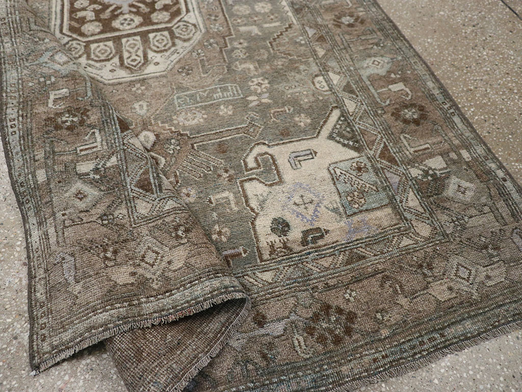 Antique Persian Kurdish Accent Rug, No.32001 - Galerie Shabab