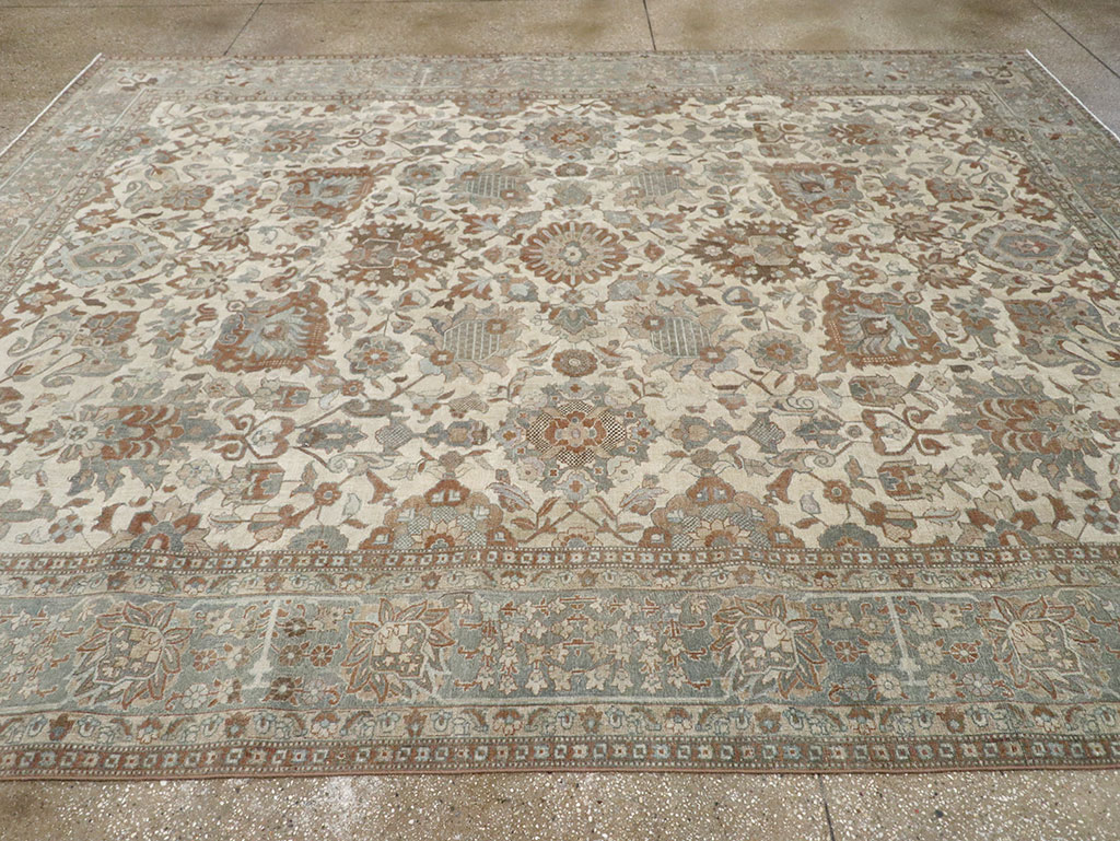 Antique Persian Tabriz Room Size Carpet, No.32032 - Galerie Shabab