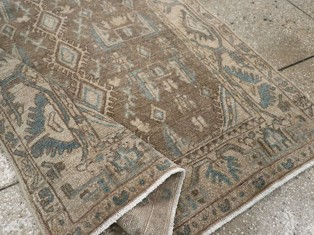 Vintage Persian Malayer Throw Rug, No.32053 - Galerie Shabab