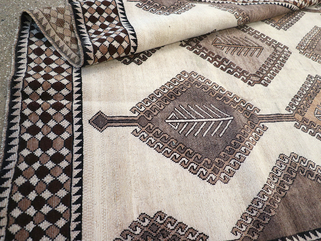 Vintage Persian Gabbeh Accent Rug (Pair: 1 of 2), No.32088 - Galerie Shabab