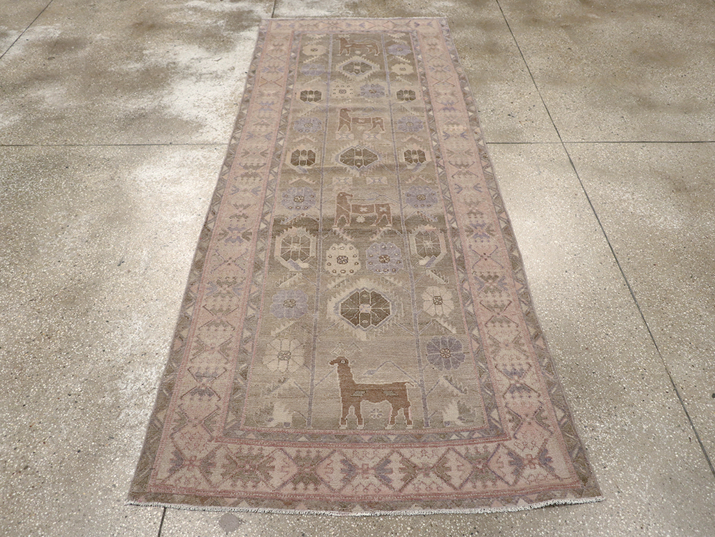 Vintage Persian Malayer Runner, No.32097 - Galerie Shabab