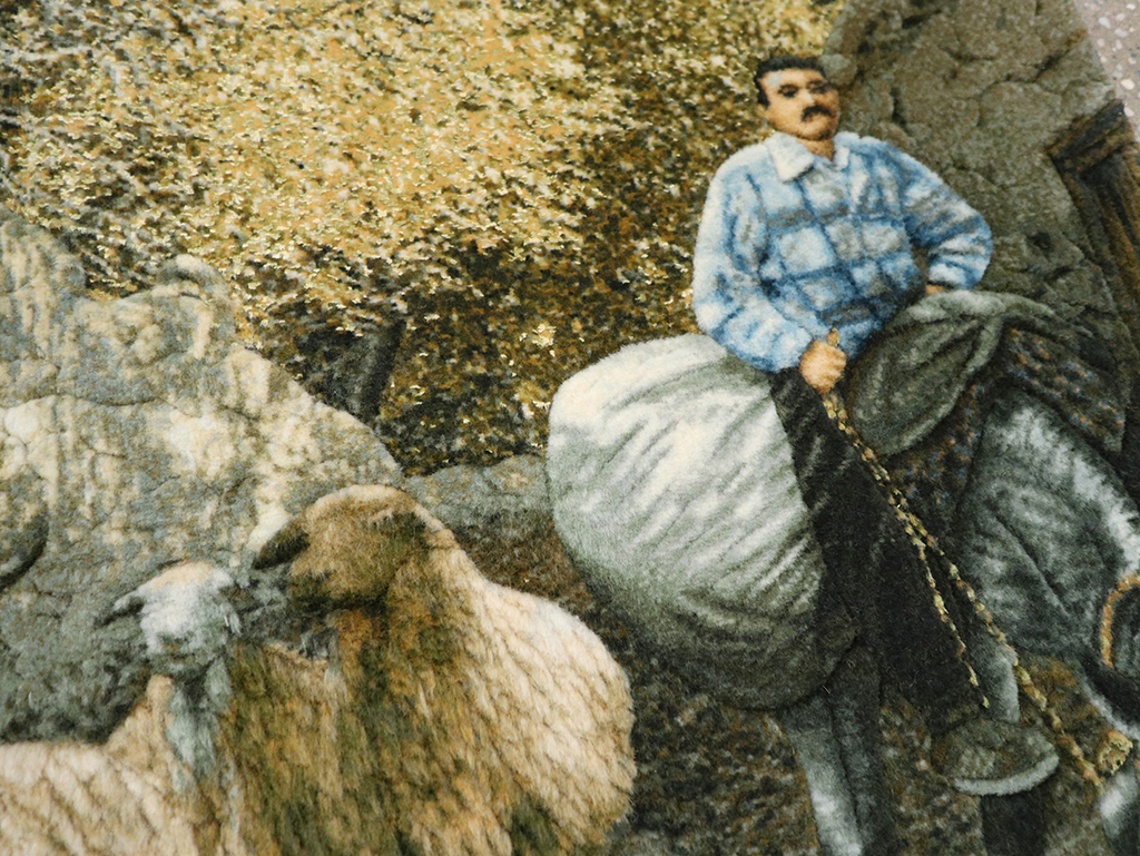 Modern Persian Tabriz Pictorial Throw Rug, No.32120 - Galerie Shabab